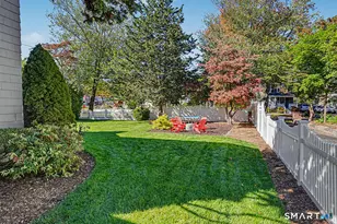 85 Newman Pl, Fairfield, CT 06825 - Photo 31