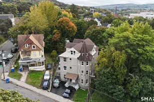 114 Walnut St, Waterbury, CT 06704 - Photo 3