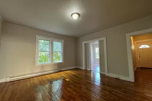 114 Walnut St, Waterbury, CT 06704 - Photo 5