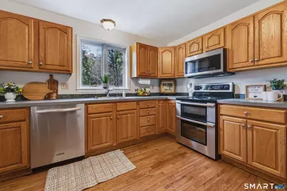 301 Merrow Road, Coventry, CT 06238 - Photo 9