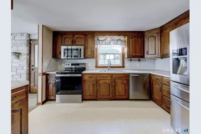 76 Misty Mountain Road, Berlin, CT 06037 - Photo 3