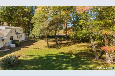 31 Pawson Road, Branford, CT 06405 - Photo 9