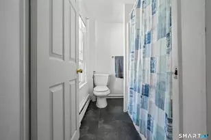 87 Webb St, Hamden, CT 06517 - Photo 25