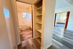 25 Cleveland Ave, Hartford, CT 06120 - Photo 9