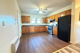 25 Cleveland Ave, Hartford, CT 06120 - Photo 17