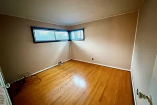 72 Hickory Rd, Naugatuck, CT 06770 - Photo 15
