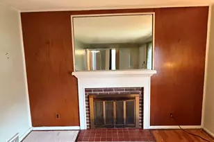 72 Hickory Rd, Naugatuck, CT 06770 - Photo 9