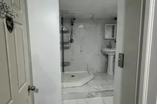 45 Truman St, Bridgeport, CT 06606 - Photo 17