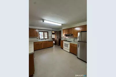 45 Truman Street, Bridgeport, CT 06606 - Photo 13