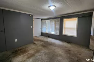 32 Hall Rd, Chaplin, CT 06235 - Photo 11