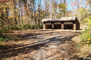 32 Hall Rd, Chaplin, CT 06235 - Photo 27