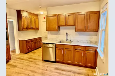 140 Greenwood Street #2nd Floor, New Britain, CT 06051 - Photo 5