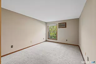 34 A Padanaram Rd, Danbury, CT 06811 - Photo 9