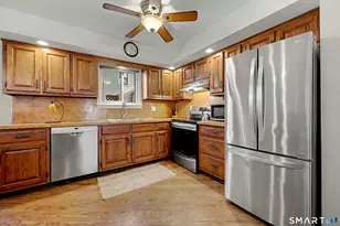 46 Palmer St, Bridgeport, CT 06606 - Photo 5