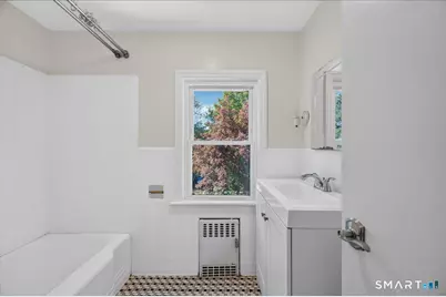 625 Ocean Avenue, New London, CT 06320 - Photo 21