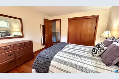 210 Brentwood Road, Newington, CT 06111 - Photo 11