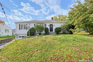 374 Church St, Putnam, CT 06260 - Photo 1