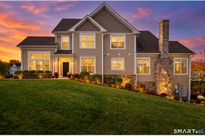 42 Country View Road #42, Danbury, CT 06810 - Photo 1