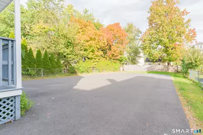 36 Quaker Lane South, West Hartford, CT 06119 - Photo 23
