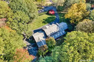 14 Tulip Tree Ln, Woodbridge, CT 06525 - Photo 3