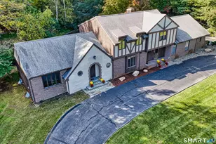 14 Tulip Tree Ln, Woodbridge, CT 06525 - Photo 3