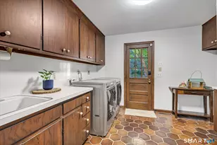 14 Tulip Tree Ln, Woodbridge, CT 06525 - Photo 29