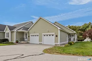 4 Mountain View Landing, Killingly, CT 06239 - Photo 1