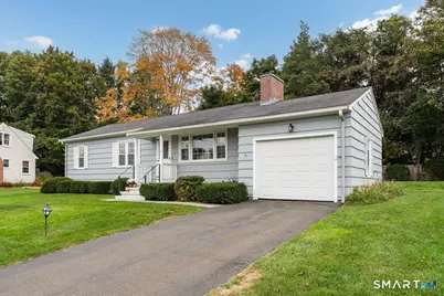 9 Victoria Drive, Branford, CT 06405 - Photo 3