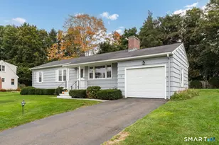 9 Victoria Dr, Branford, CT 06405 - Photo 3