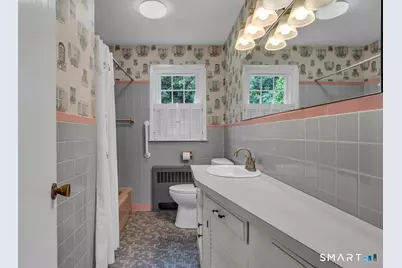 9 Victoria Drive, Branford, CT 06405 - Photo 21
