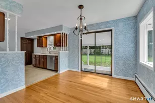 9 Victoria Dr, Branford, CT 06405 - Photo 9