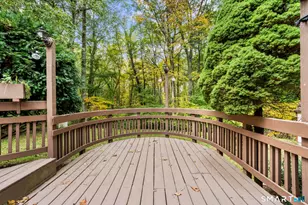 43 Robinhood Dr, Ledyard, CT 06335 - Photo 7