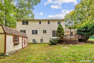 43 Robinhood Dr, Ledyard, CT 06335 - Photo 9