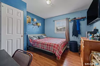 16 Melrose Avenue, Danbury, CT 06810 - Photo 21