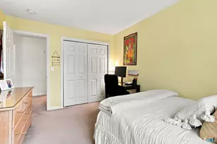 131 Pfister Dr, Newington, CT 06111 - Photo 23