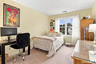 131 Pfister Dr, Newington, CT 06111 - Photo 21