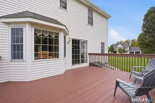 131 Pfister Dr, Newington, CT 06111 - Photo 35