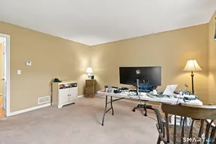 131 Pfister Dr, Newington, CT 06111 - Photo 17