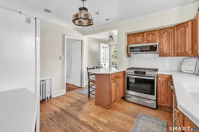 478 Woodlawn Avenue, Stratford, CT 06614 - Photo 5
