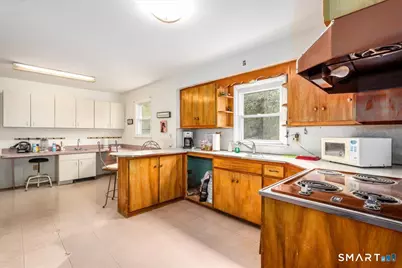 32 Old New Milford Road, Brookfield, CT 06804 - Photo 13