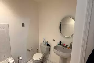 77 Center St, West Haven, CT 06516 - Photo 17
