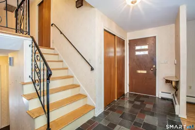 36 Osage Road, West Hartford, CT 06117 - Photo 3