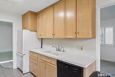 491 Heritage Village #B, Southbury, CT 06488 - Photo 11