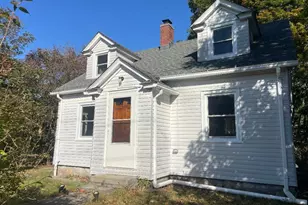422 Gold Star Hwy, Groton, CT 06340 - Photo 1