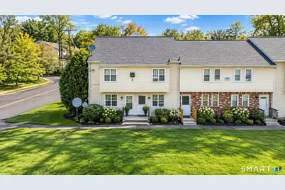 14 Scuppo Road #D1, Danbury, CT 06811 - Photo 1