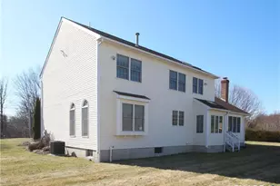 57 Willoughby Rd, Shelton, CT 06484 - Photo 3