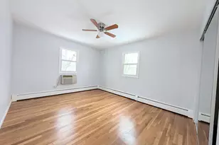 15 Cherry Hill Dr, Bridgeport, CT 06606 - Photo 17