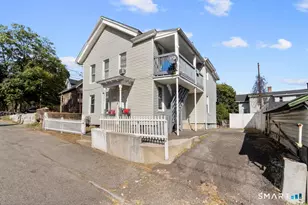 62 N Leonard St, Waterbury, CT 06708 - Photo 1