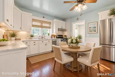 29 Madison Place, Stamford, CT 06902 - Photo 9