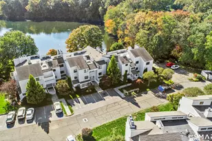 38 Rowayton Woods Dr, Norwalk, CT 06854 - Photo 3
